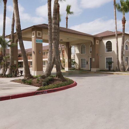 Texas Inn & Suites Pharr/San Juan Екстериор снимка