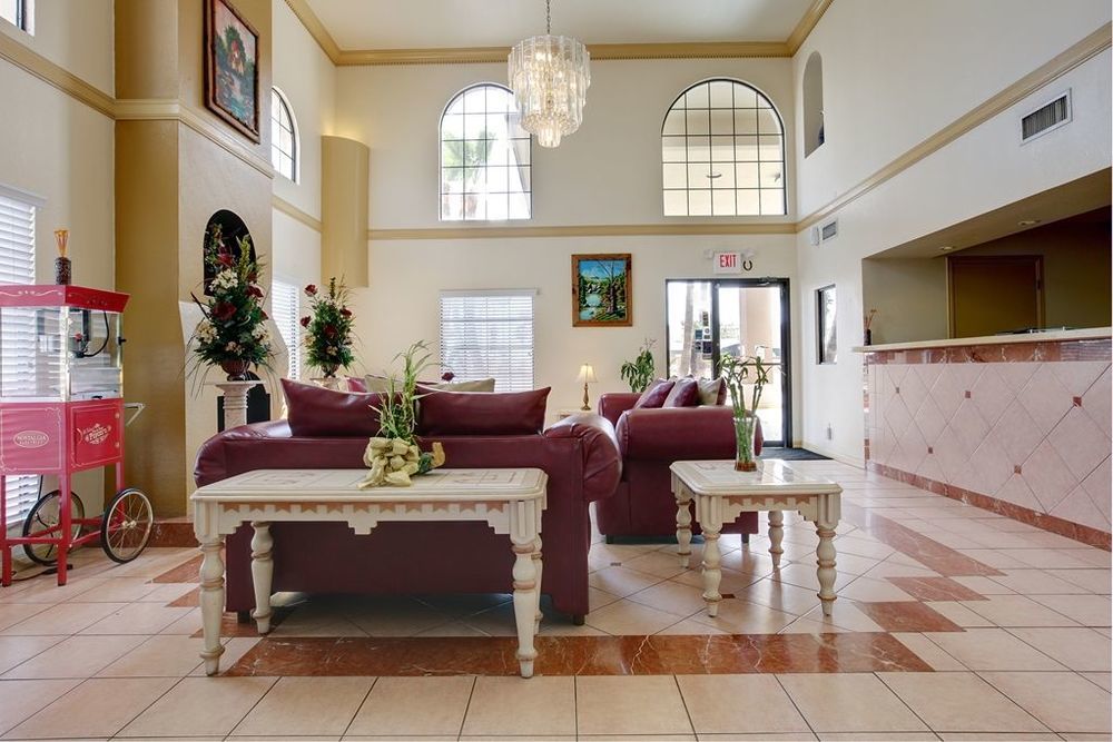 Texas Inn & Suites Pharr/San Juan Интериор снимка