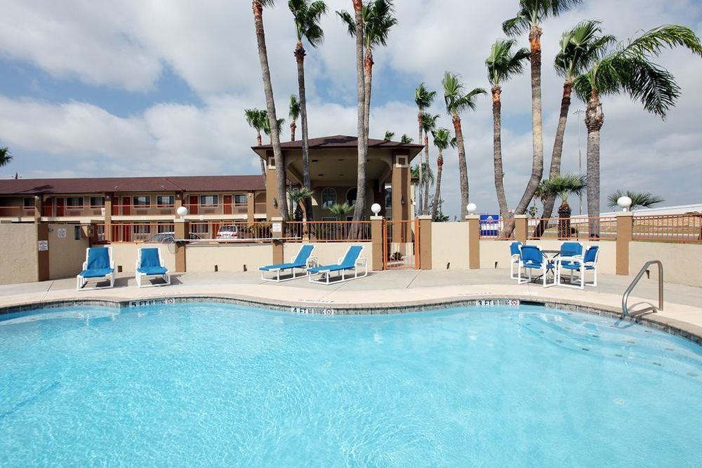Texas Inn & Suites Pharr/San Juan Съоръжения снимка