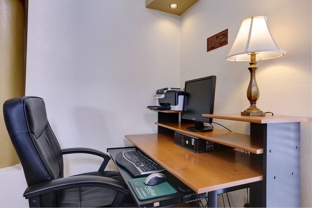 Texas Inn & Suites Pharr/San Juan Съоръжения снимка