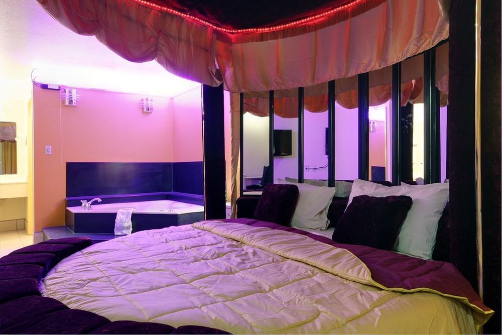 Texas Inn & Suites Pharr/San Juan Стая снимка