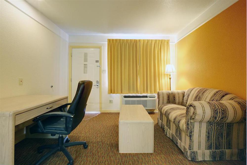 Texas Inn & Suites Pharr/San Juan Стая снимка